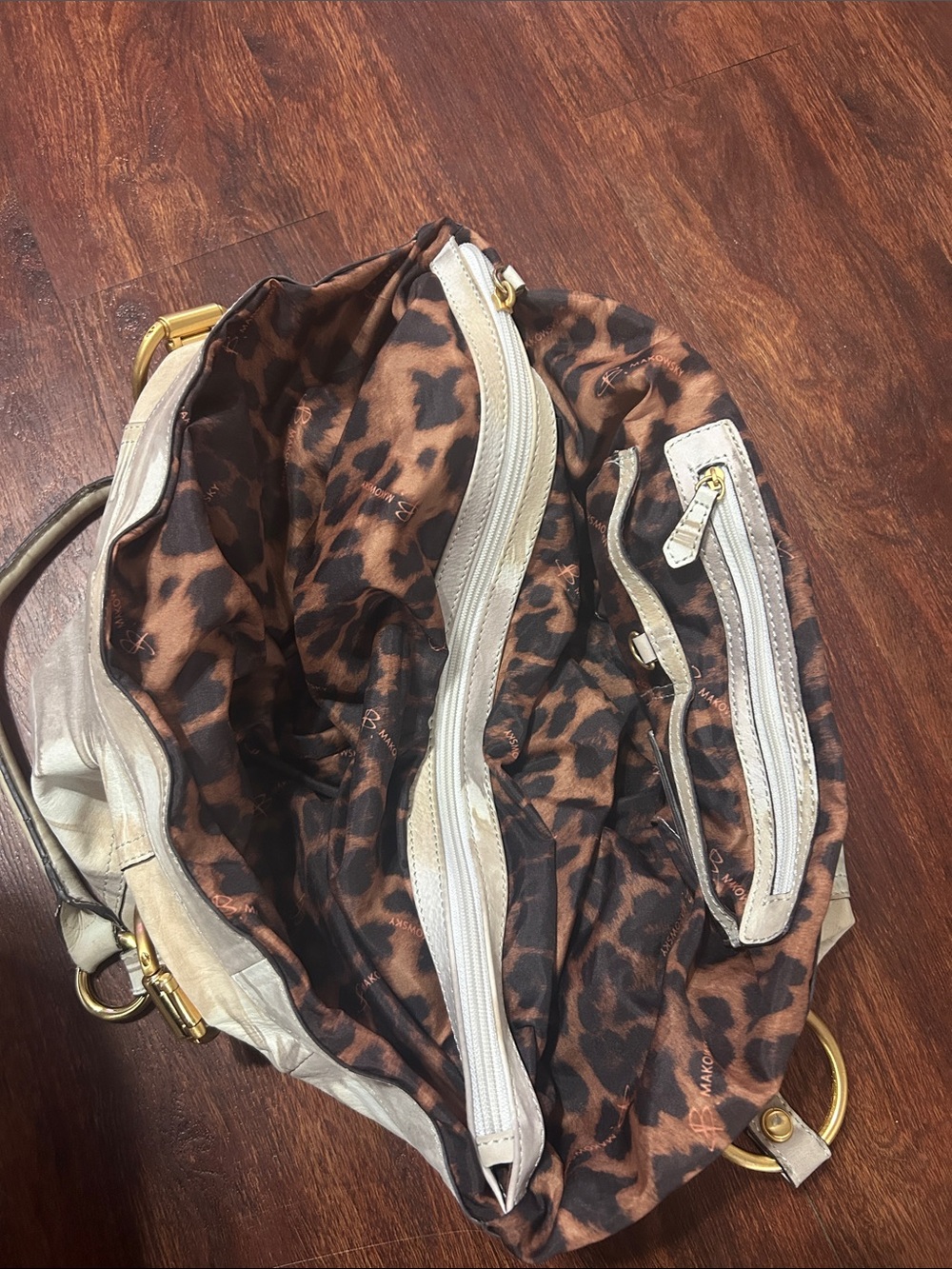 b. makowsky Beige and Light Gray Tie-Dye Leather Shoulder Bag with Gold Hardware - Picture 8 of 14
